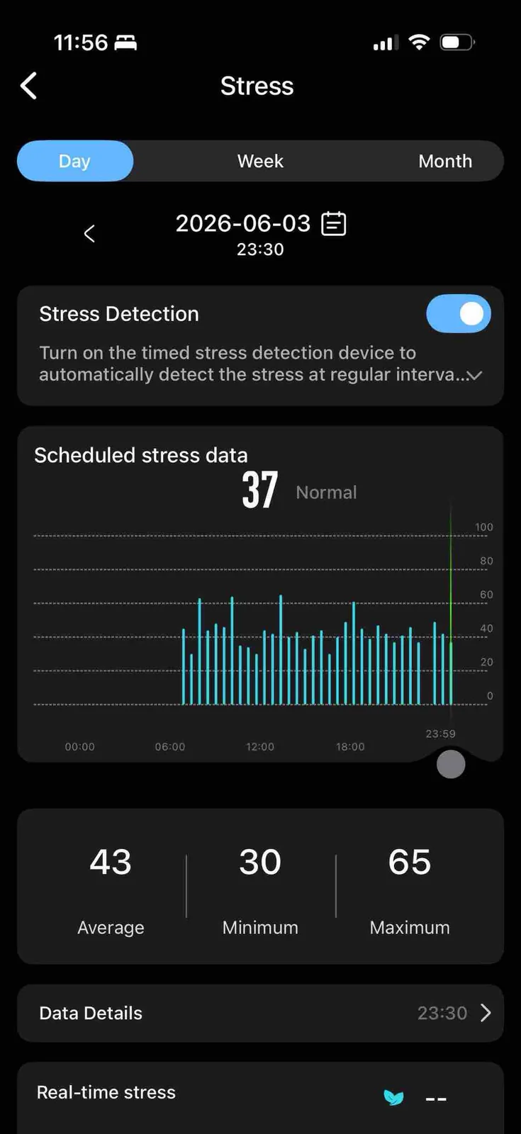 Customer app screenshot for an R02 smart ring